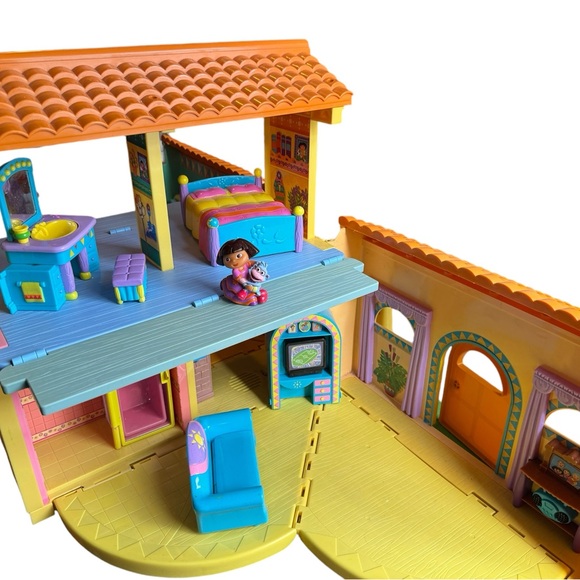 Dora Explorer Pop Up Dollhouse Lot 9 pc Talking Furniture Dora Figure EUC - Picture 9 of 12